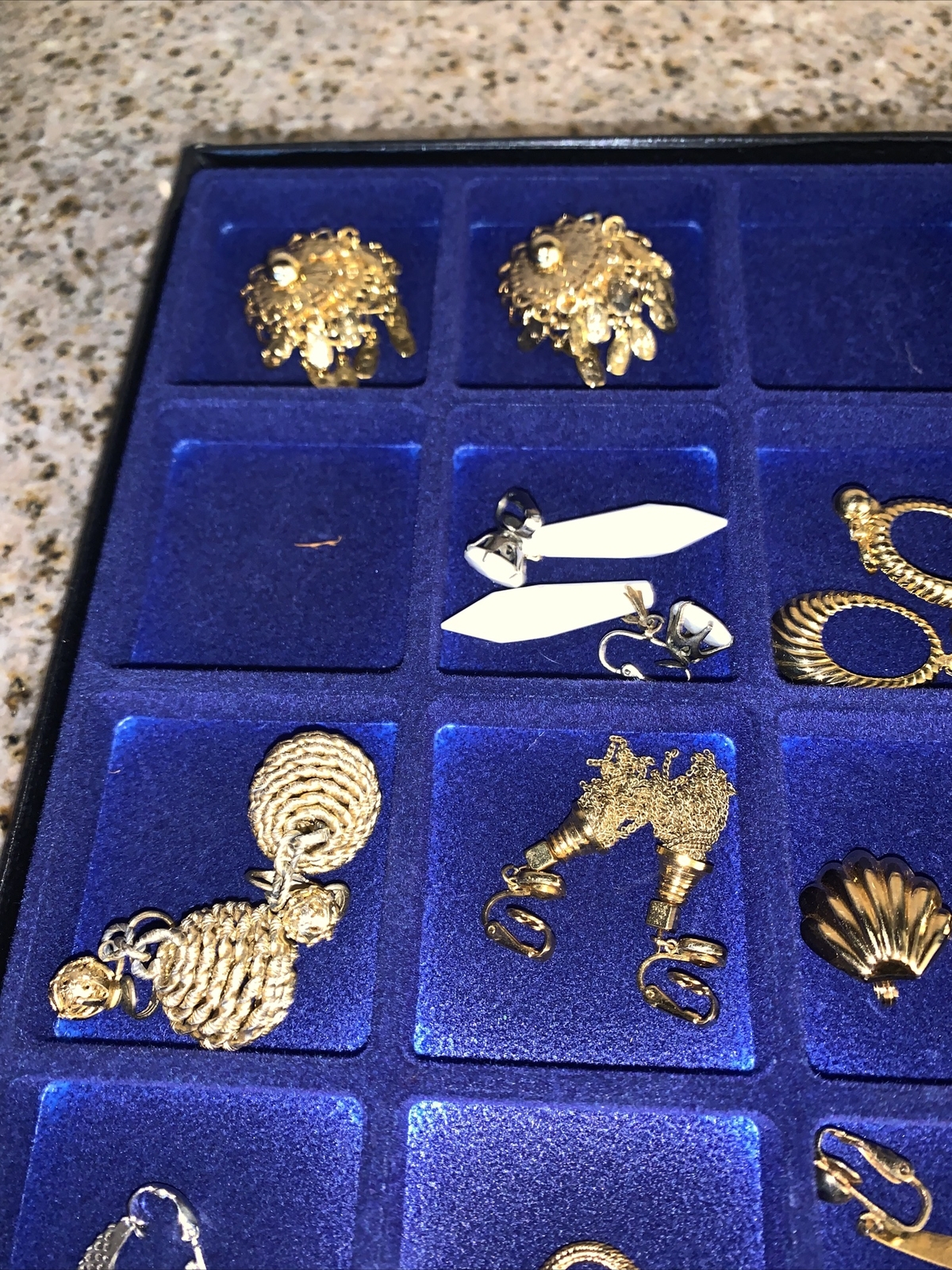 VINTAGE Estate lot CLIP ON Earrings 1950’s through 1980’s LOT OF 27 #m9