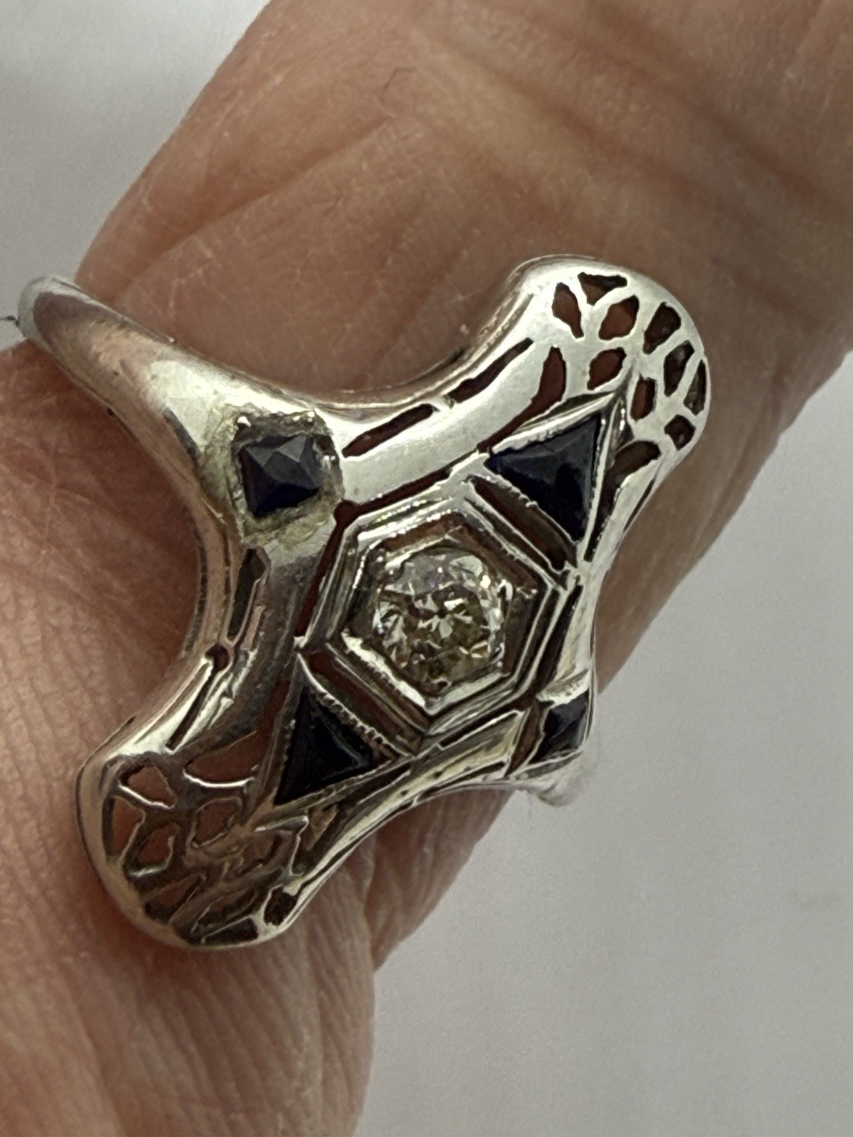 Art Deco Antique 18K White Gold Handmade Filigree Lozenge Diamond Ring 1920s 6.5