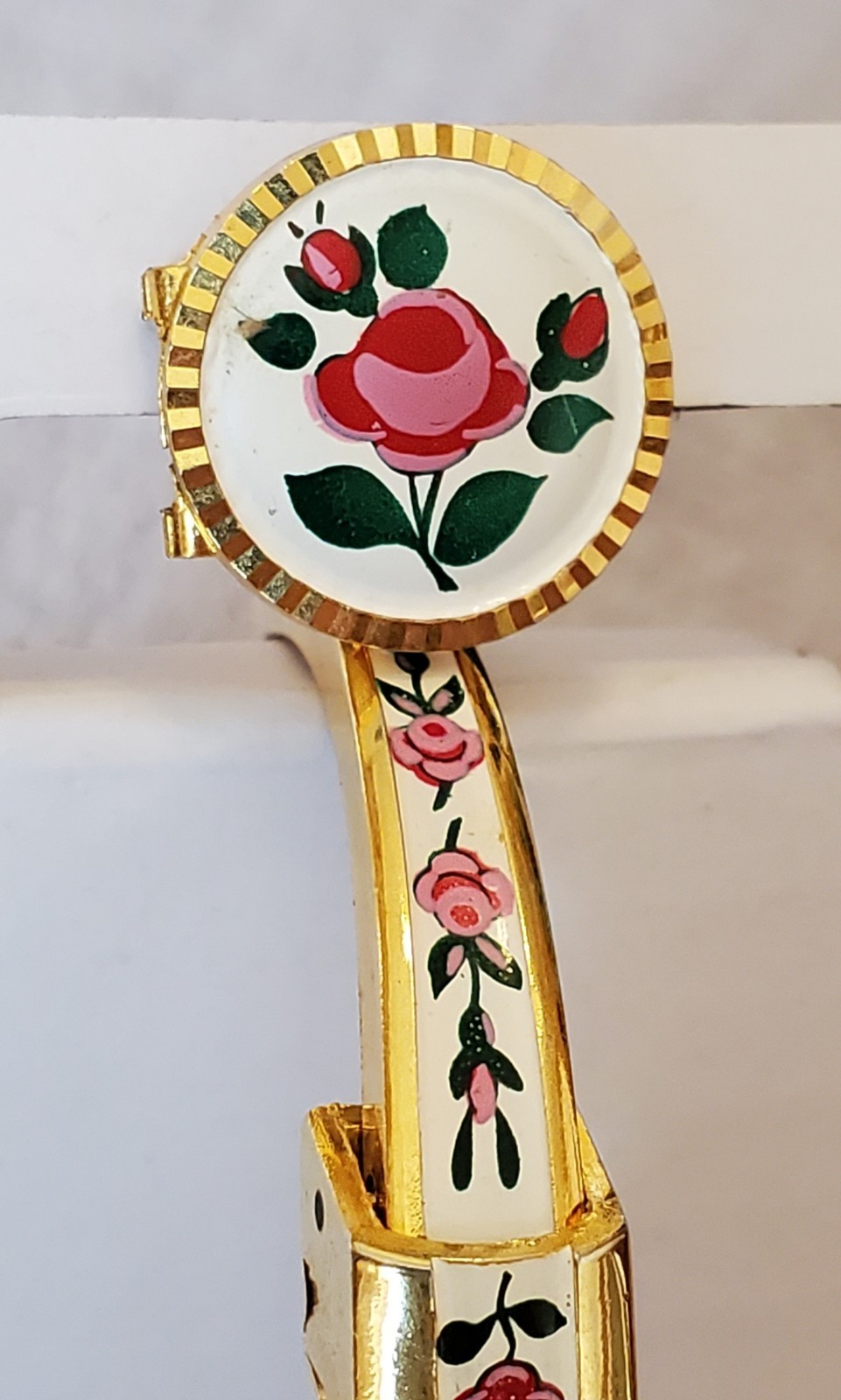 Vintage Buler Manual Gold Plate Enamel Rose Bracelet W/Face Cover Needs Repairs