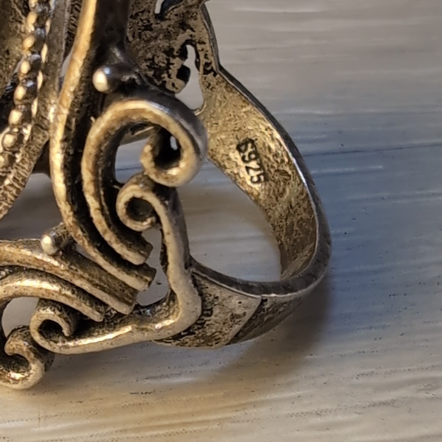 Vintage .925 Sterling Silver Ring Elegant Victorian Scrollwork 7.5 No Stone 6.9g