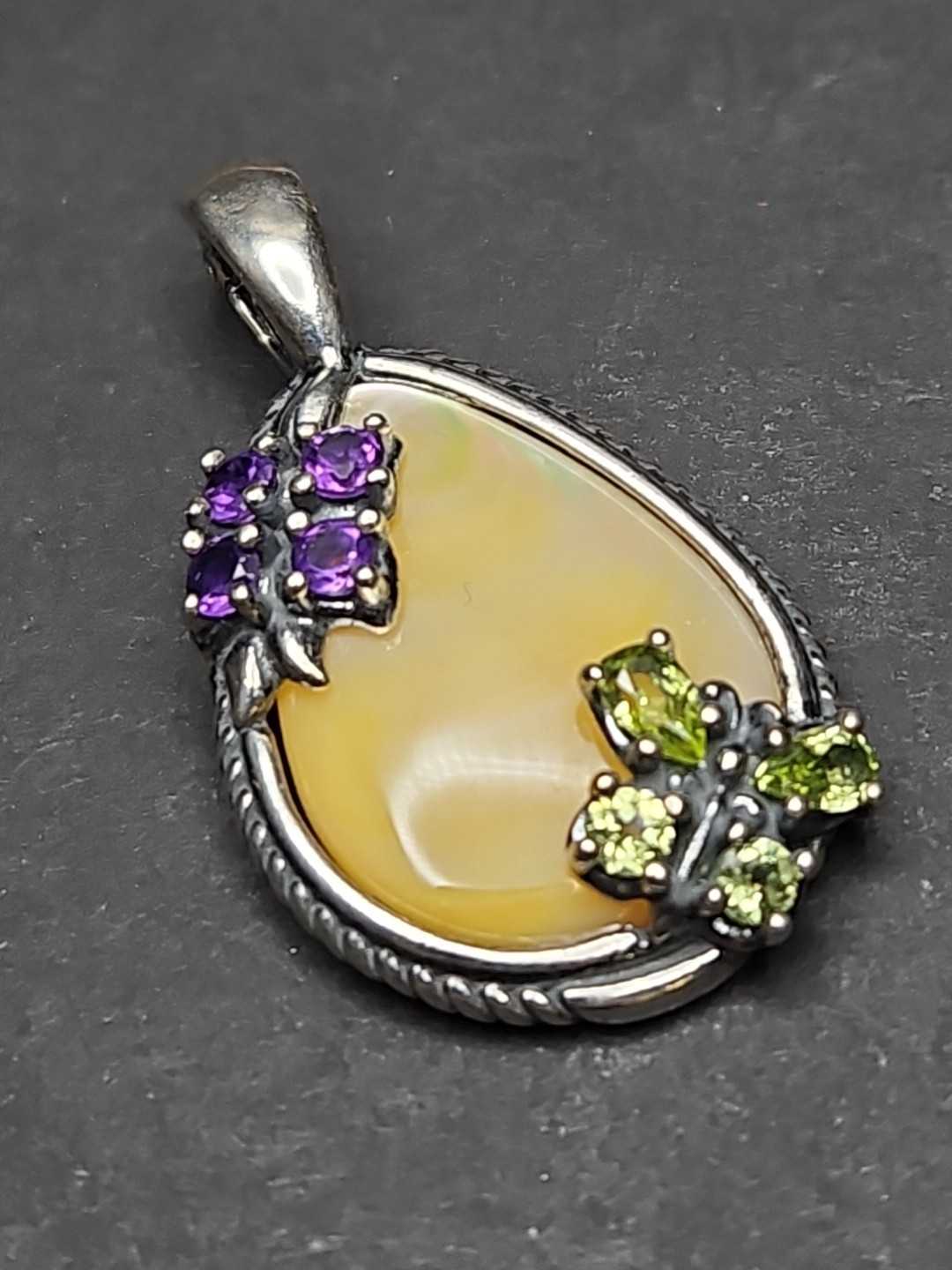 Carolyn Pollack Gold Mother of Pearl Multi Gemstone Flower Pendant 925 VINTAGE