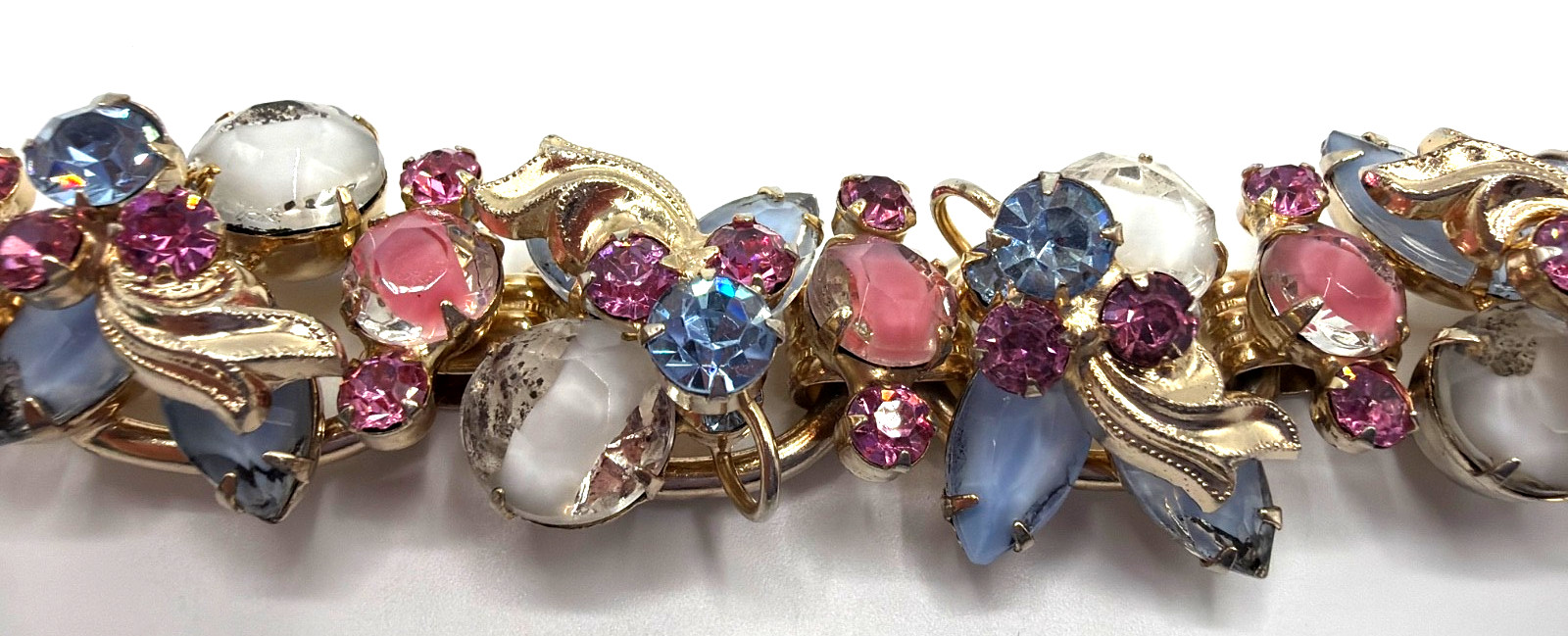 JULIANA Blue Pink White Givre w/Metal Leaves Bicolor Art Glass Bracelet Ref.#169