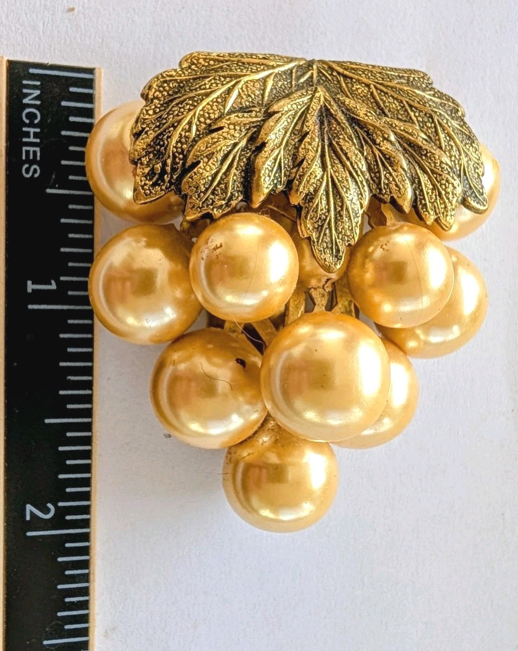 Vintage Grape Cluster Fur Shawl Scarf Dress Shoe Clip Faux Pearls