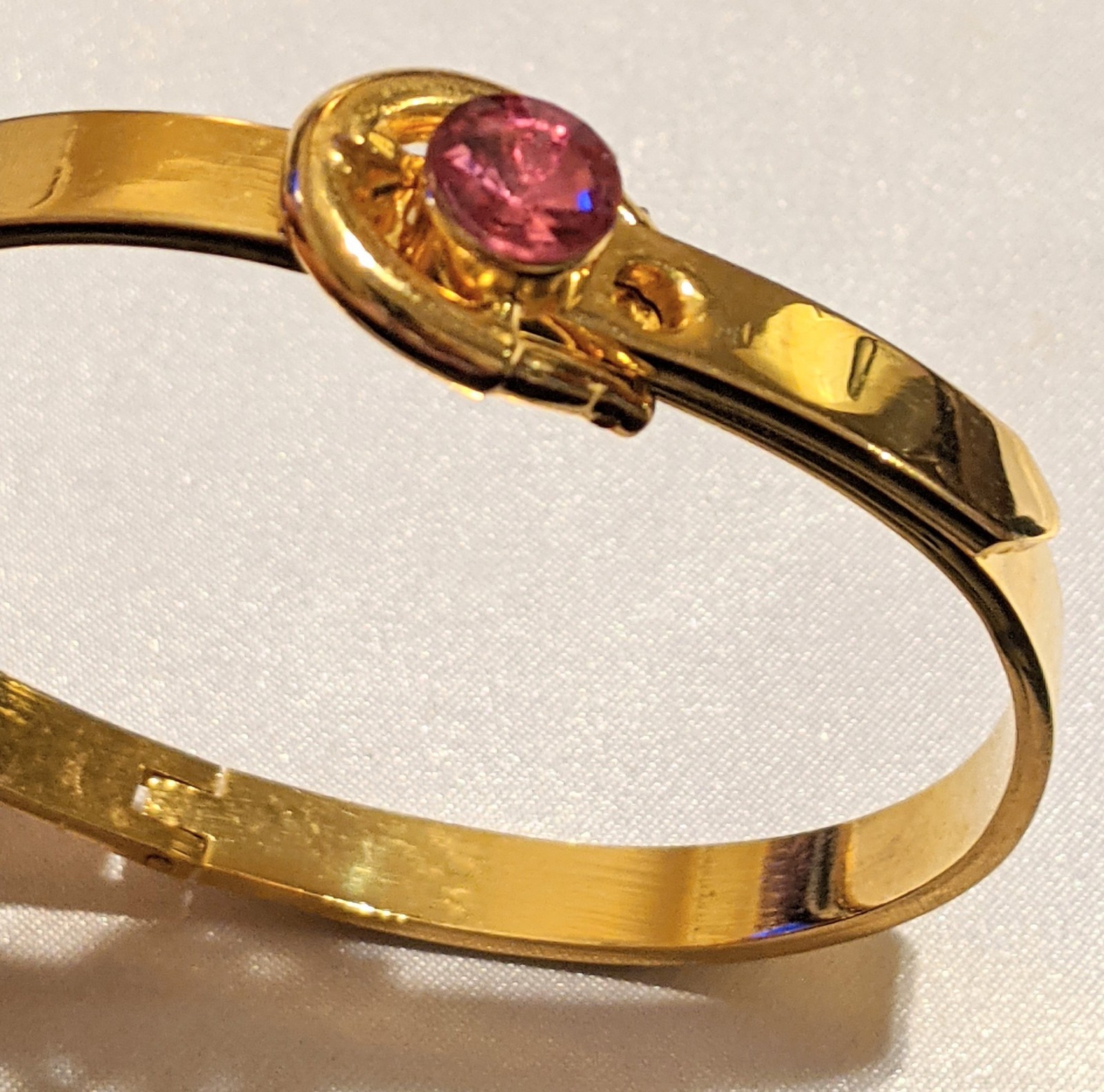 VTG 80s Hinged Bangle Bracelet Pink Crystal Buckle Adjustable Gold Tone Metal