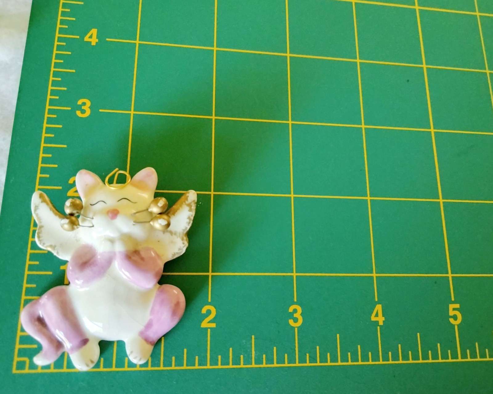 Vintage Amy Lacombe Ceramic Cat Angel Brooch “Angel Face” (173 – 2588)