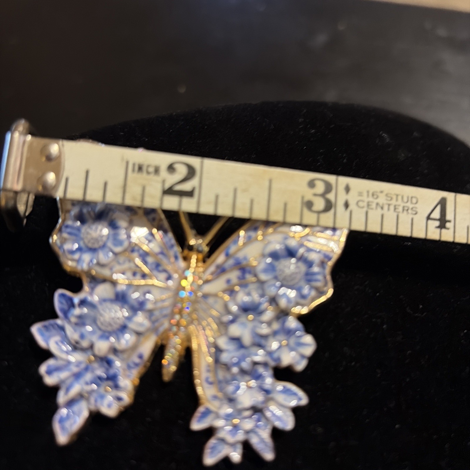 Blue Butterfly Brooch Gorgeous 3D Art Gold Tone & Rhinestones