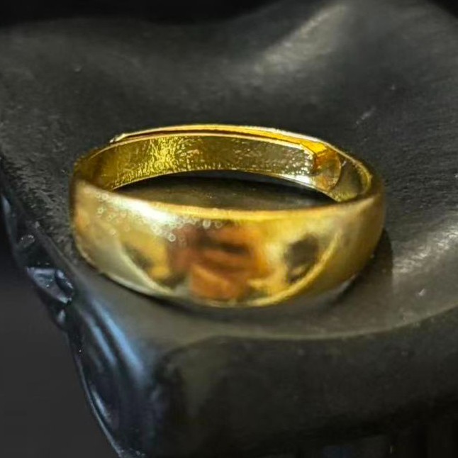 VTG Gold-plated? NOT SURE Gold-tone Ring Band marked ‘999’, Size 8.5 adjustable