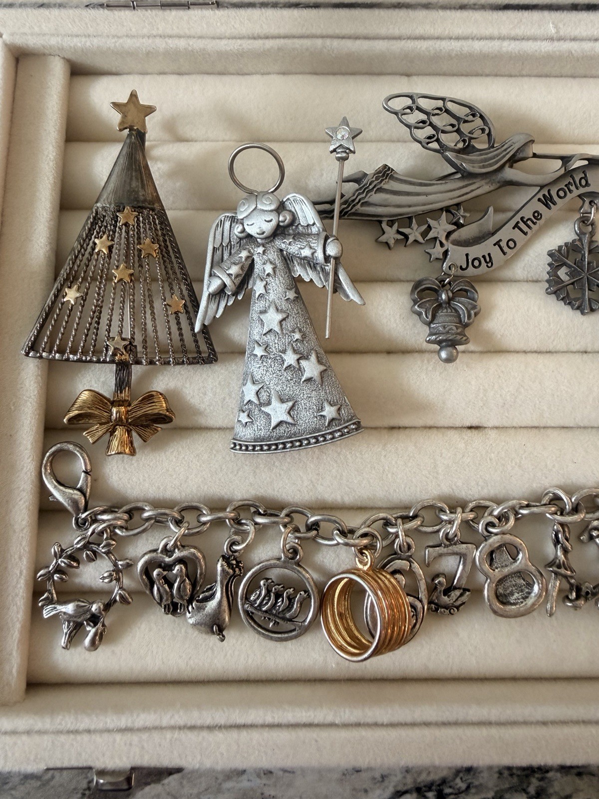 Lot of 5 Vintage CHRISTMAS Collection Silver 12 Days Of Christmas Bracelet