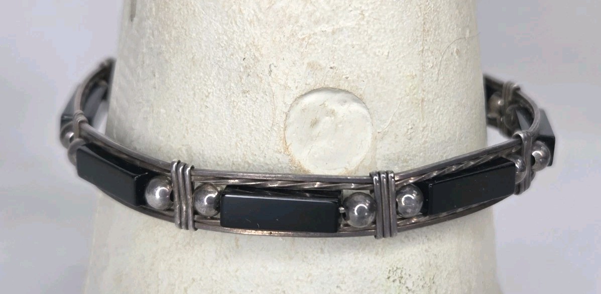 Vintage Sterling Silver Black Onyx Wire Wrapped Link Bracelet