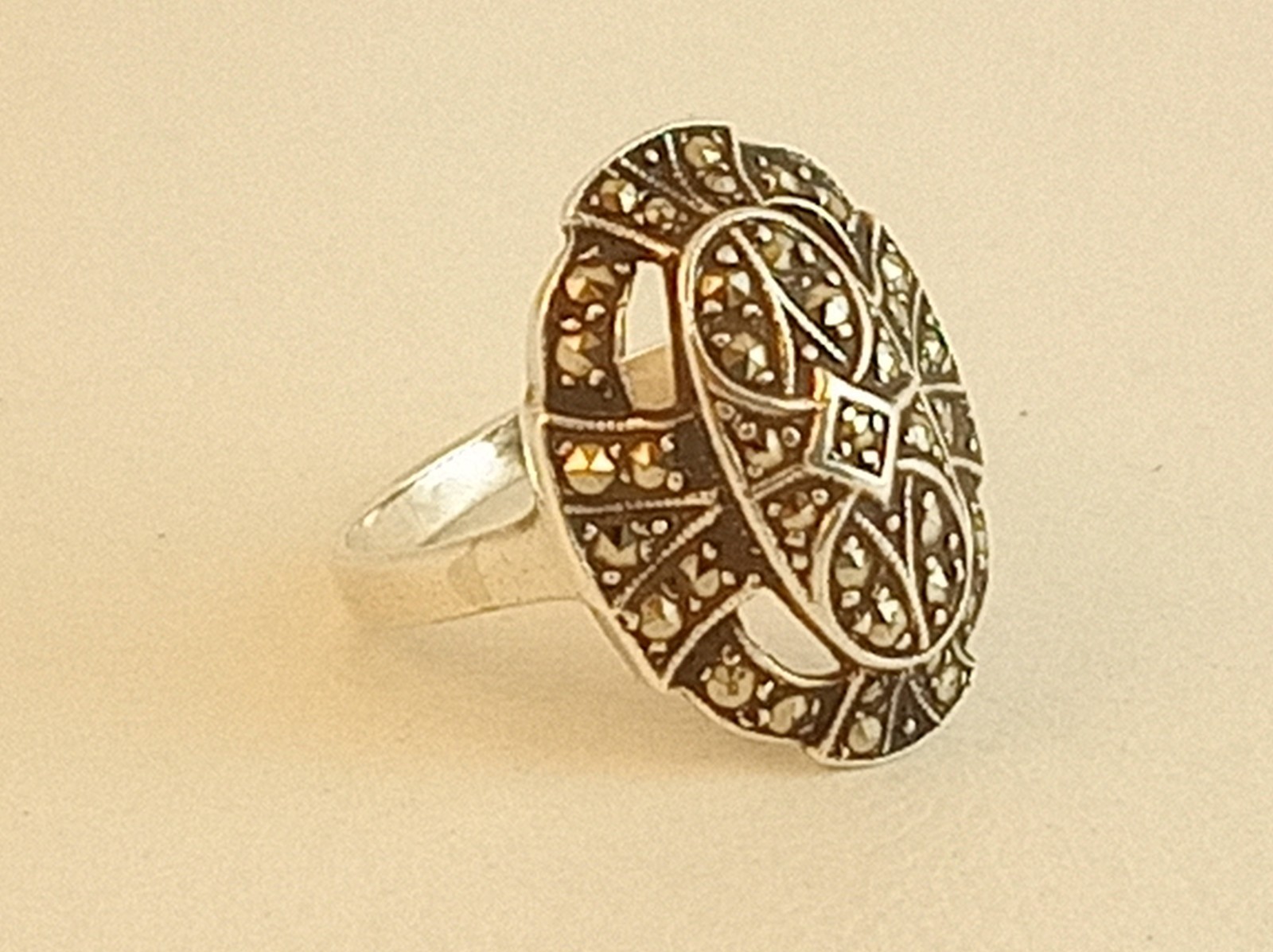 Vintage sterling silver marcasite domed top ring Germany sz 8