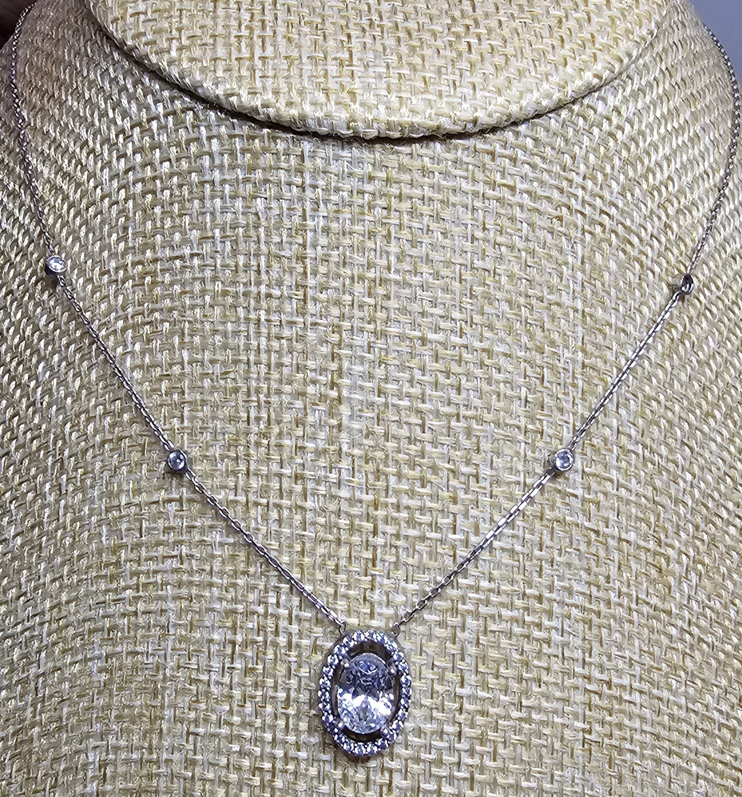 925 Sterling Silver Turkey Oval Halo CZ Necklace Station Chain Dainty Pendant