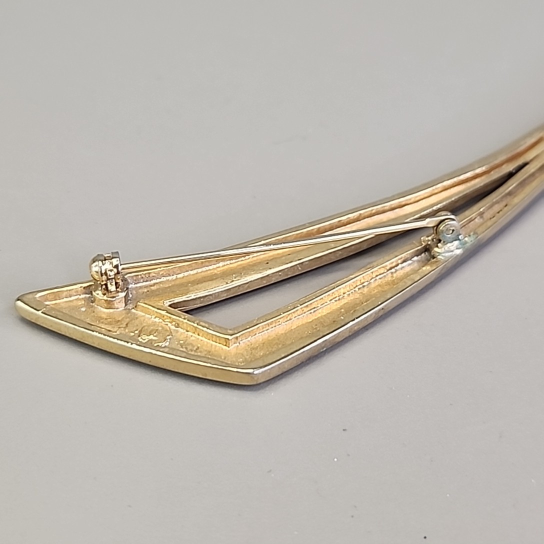 Vintage Modernist Brooch Mid Century Orange Enamel Gold Tone Long 4.25″