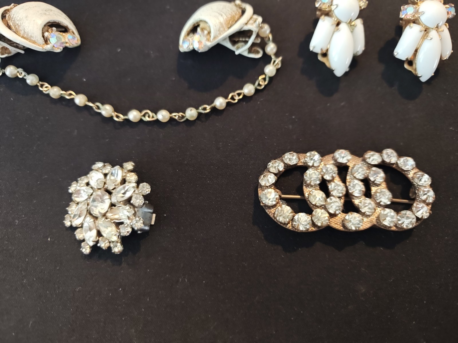 lot of vintage costume jewelry, Broaches, Earrings, Pins, Avon, Monet Others