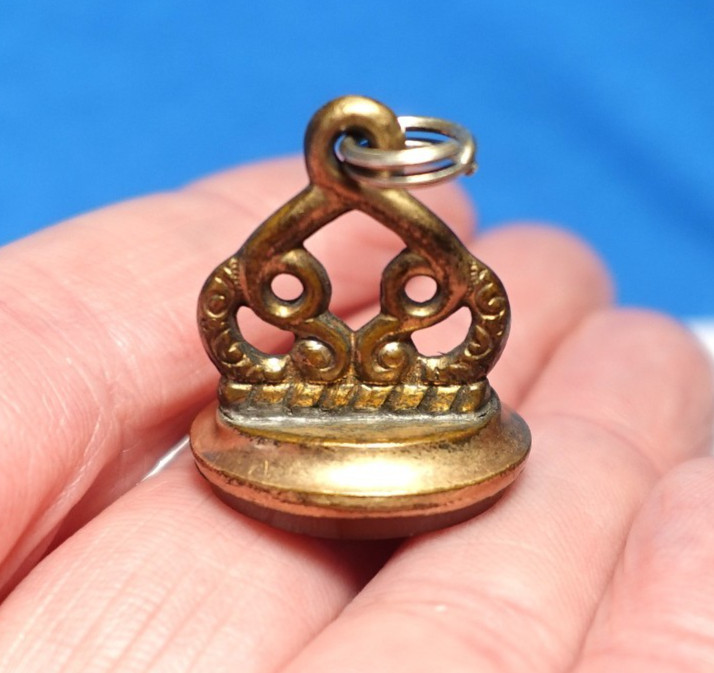 GOLD FILLED CARNELIAN INTAGLIO CHARM FOB PENDANT VICTORIAN 4.3 GRAMS J-655