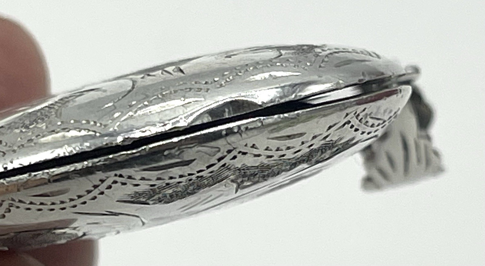 Vintage 925 Large Puff Ornate Etched Hollow Heart Locket Pendant Sterling Silver