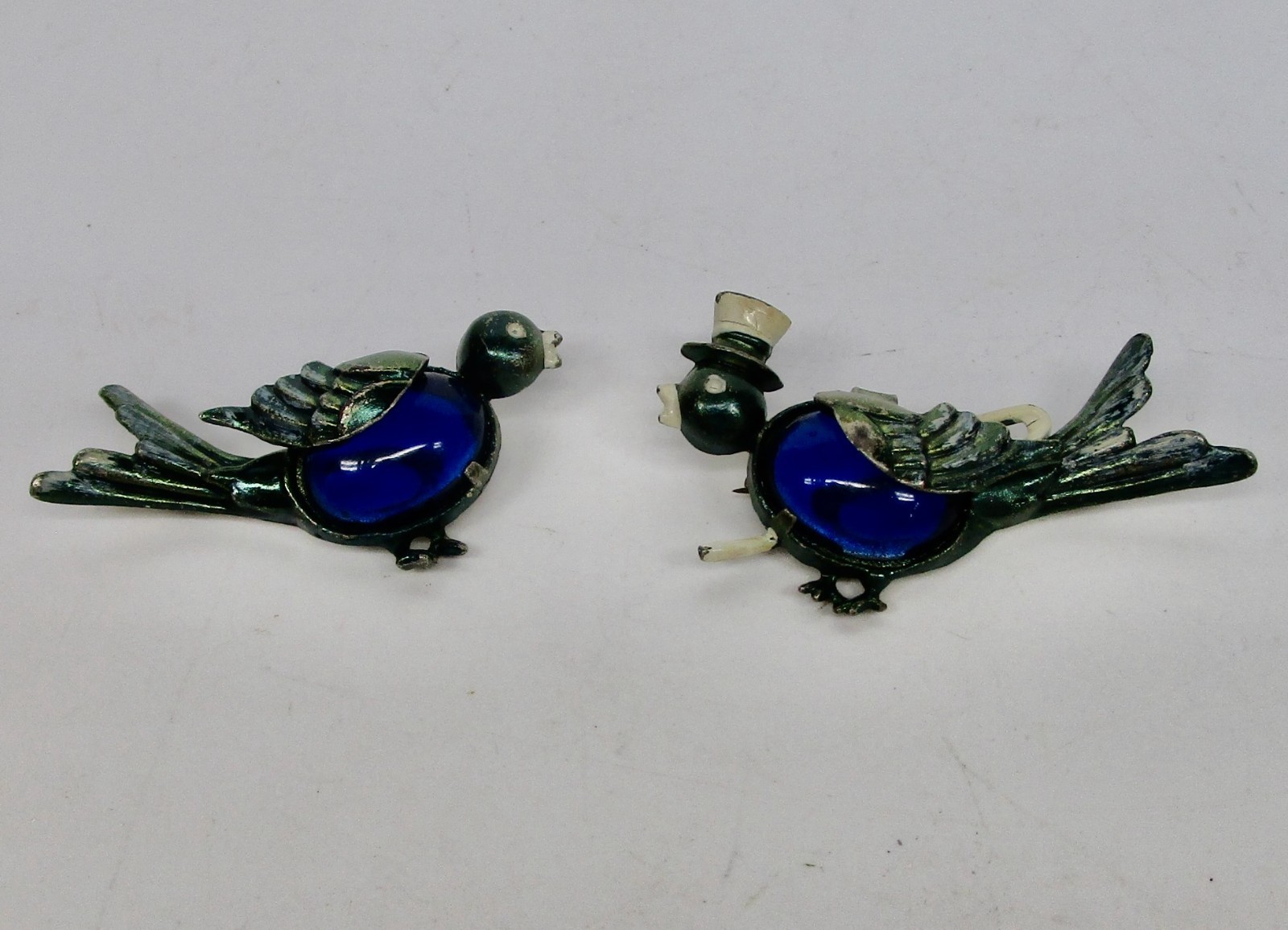 Vintage Coro style brooch pin set Mr. and Mrs. bird jelly belly C clasp unmarked
