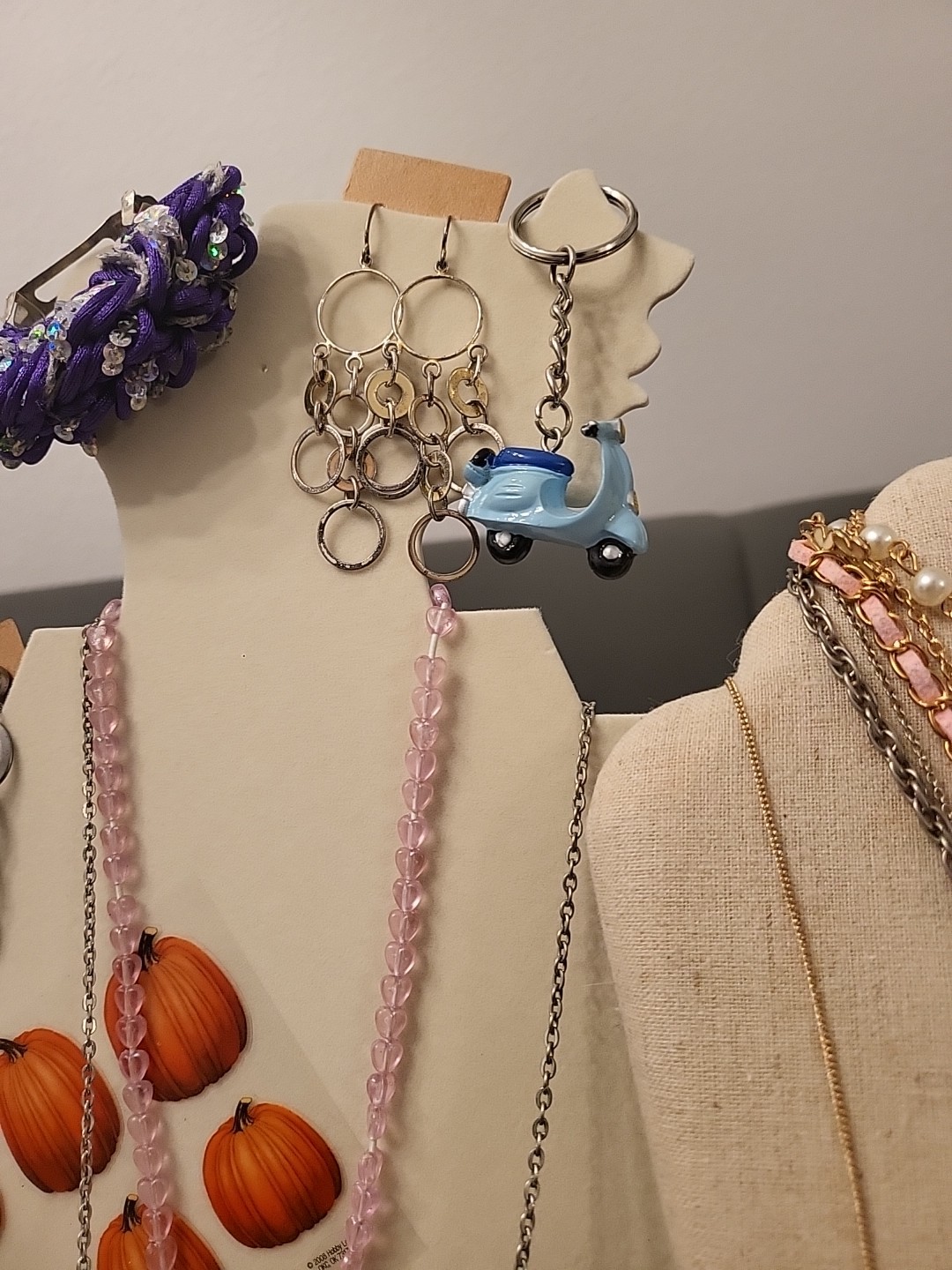 Costume Jewelry Lot 90 Pc + Girls Dress Up Box Collectibles, Hair Pcs And MoreG4