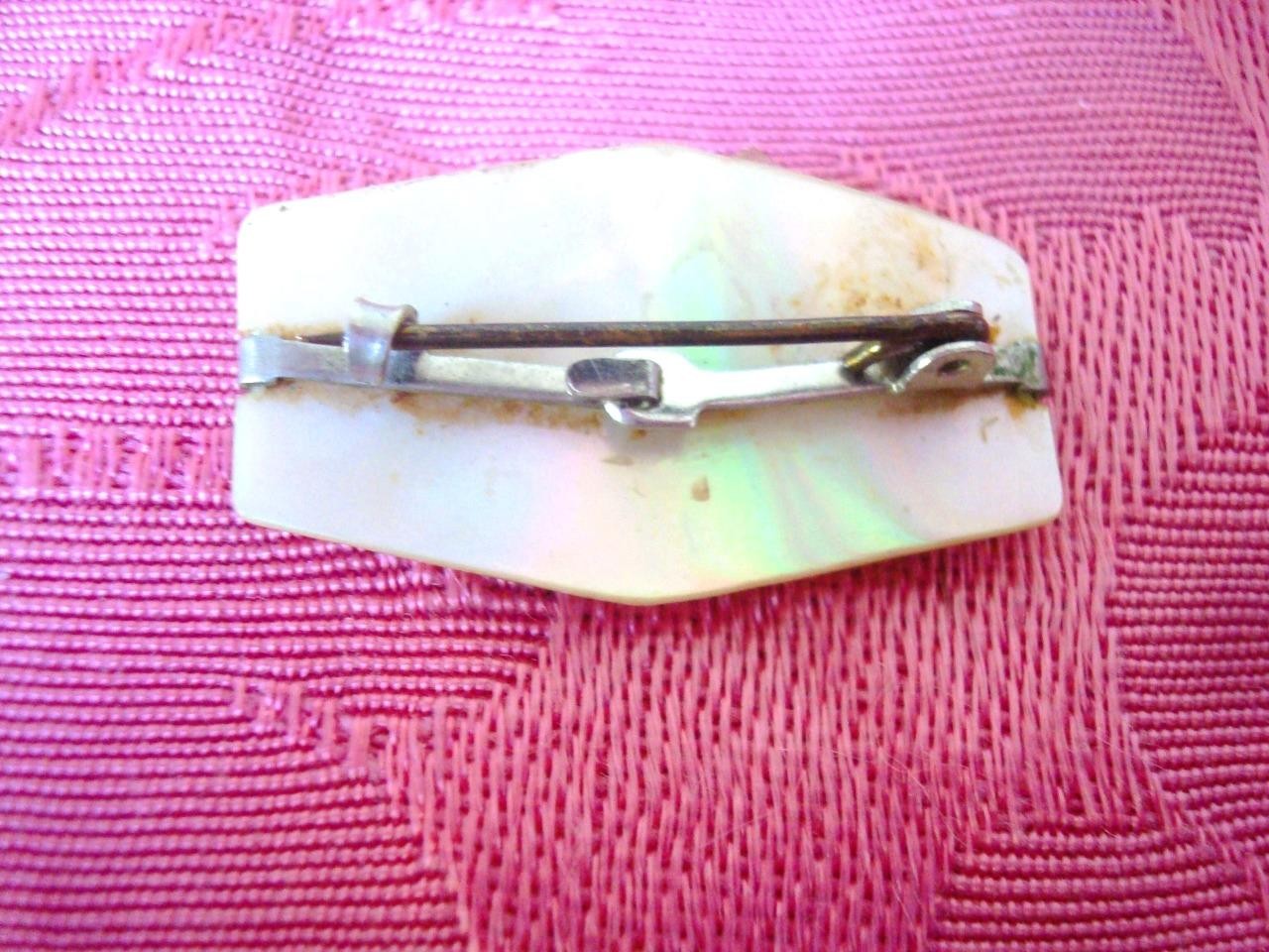Vintage Art Deco Mother of Pearl Shell and Chrome Pin Brooch 3/4 x 1 1/4 In. KJ