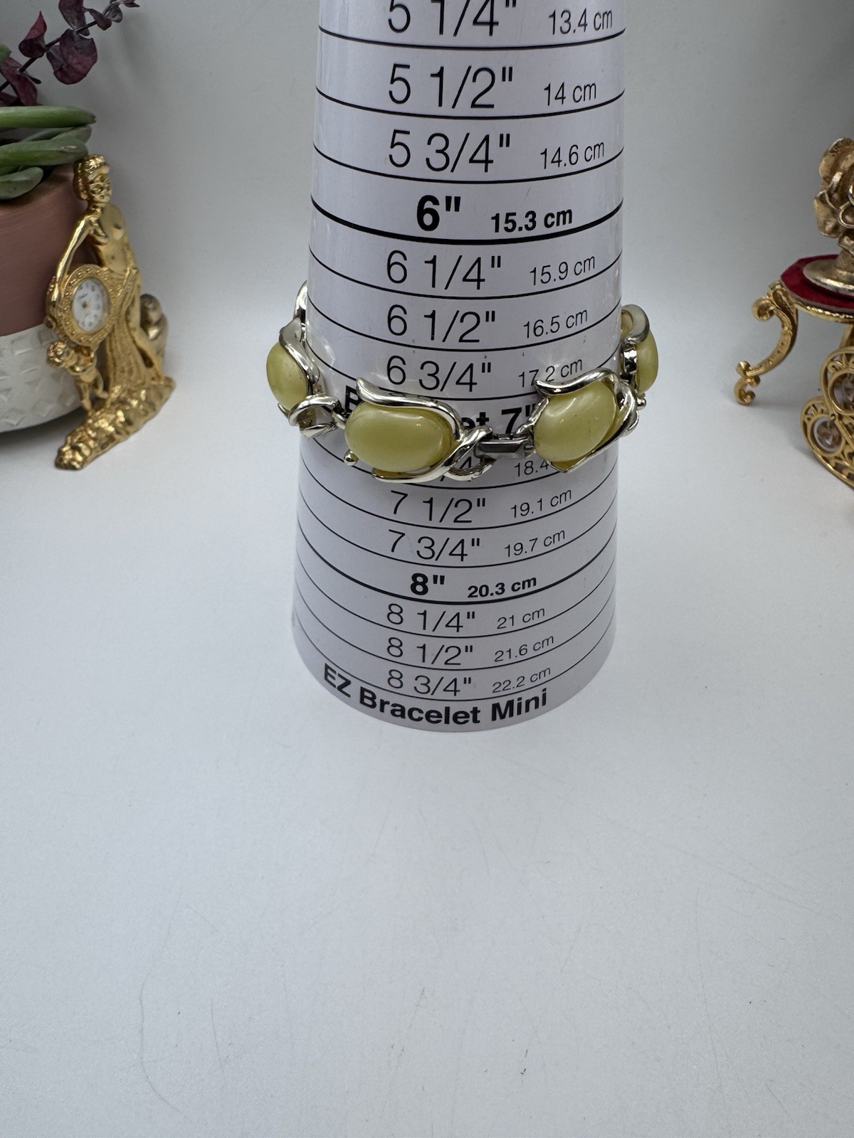 Vintage Coro Lemon Thermoset Necklace & Bracelet Set Unsigned