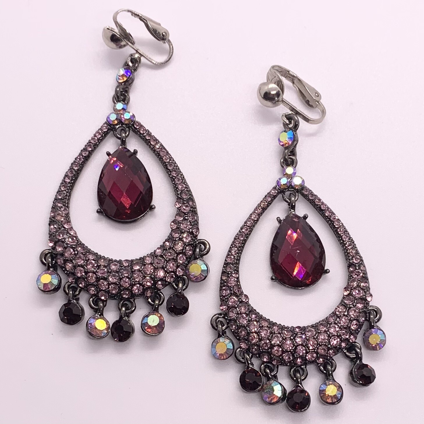 VTG PINK PURPLE PAVE CRYSTAL GUNMETAL BIG CHANDELIER HOOP EARRINGS DANGLE CLIPON