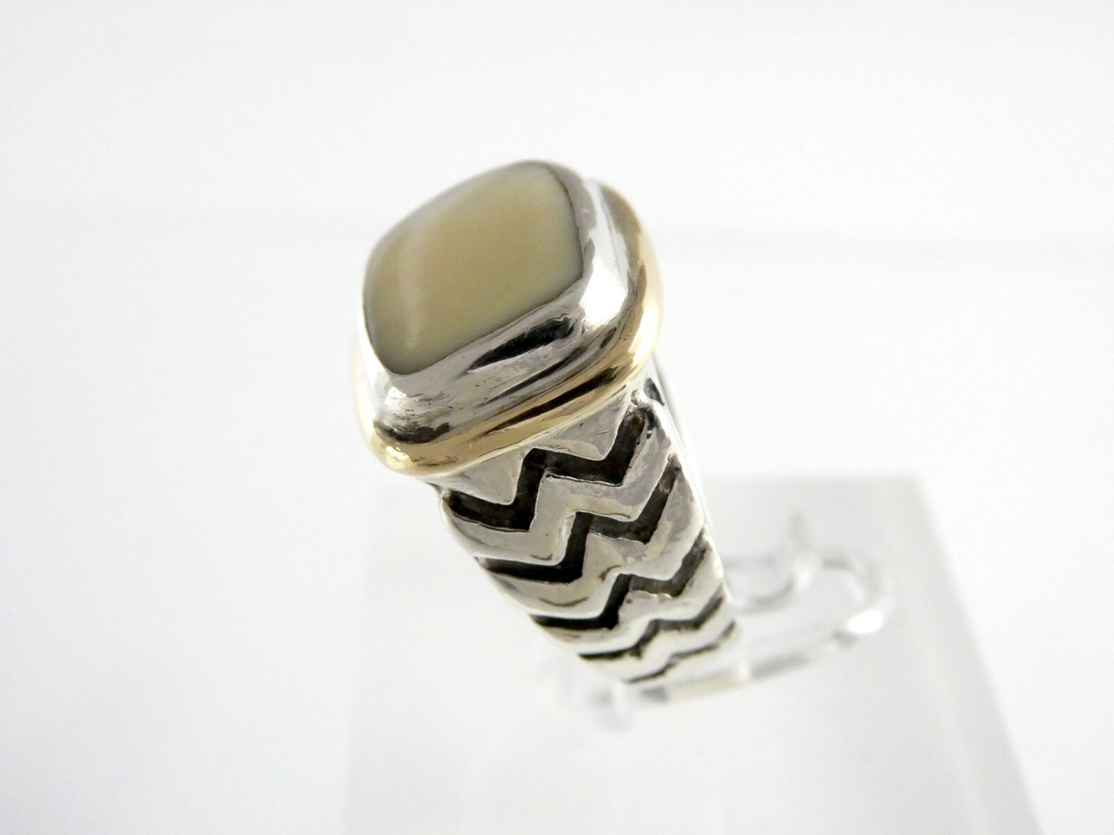 Dian Malouf Sterling Silver and 14k Yellow Gold Cream Gem Ring 925 Size 5.5 DLM