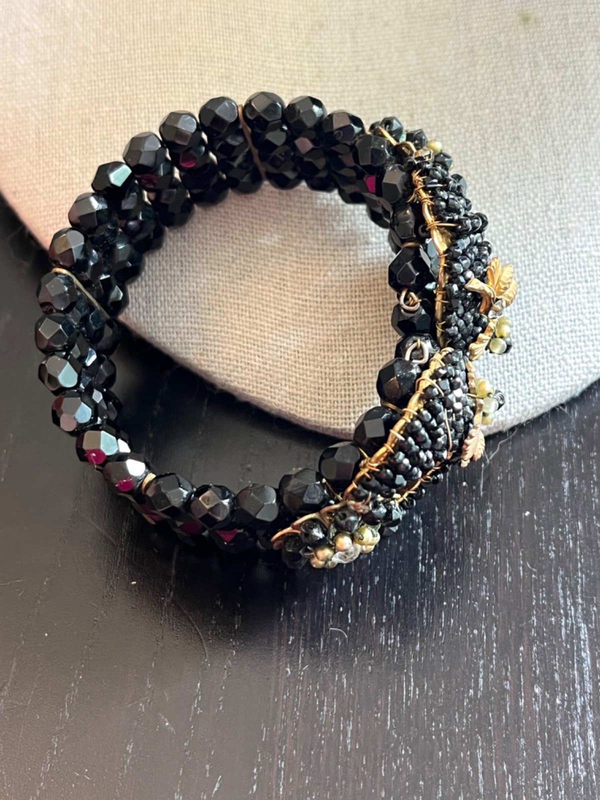 Beautiful Vintage Miriam Haskell Black Glass Bracelet Earrings Gold Pinecone