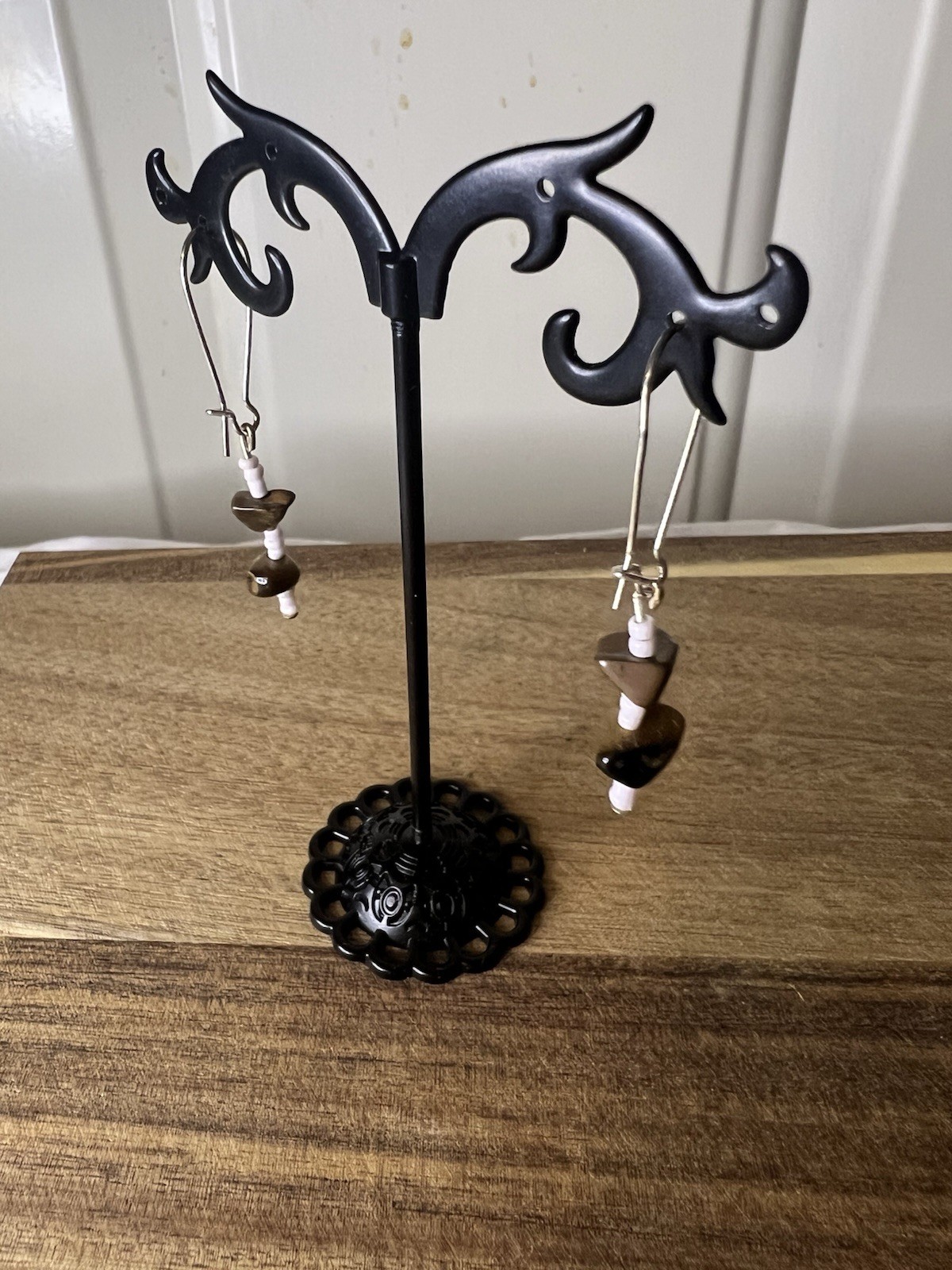 Vintage Tigerseye and White Beaded With Silver Tone Huggie Dangle Earrings