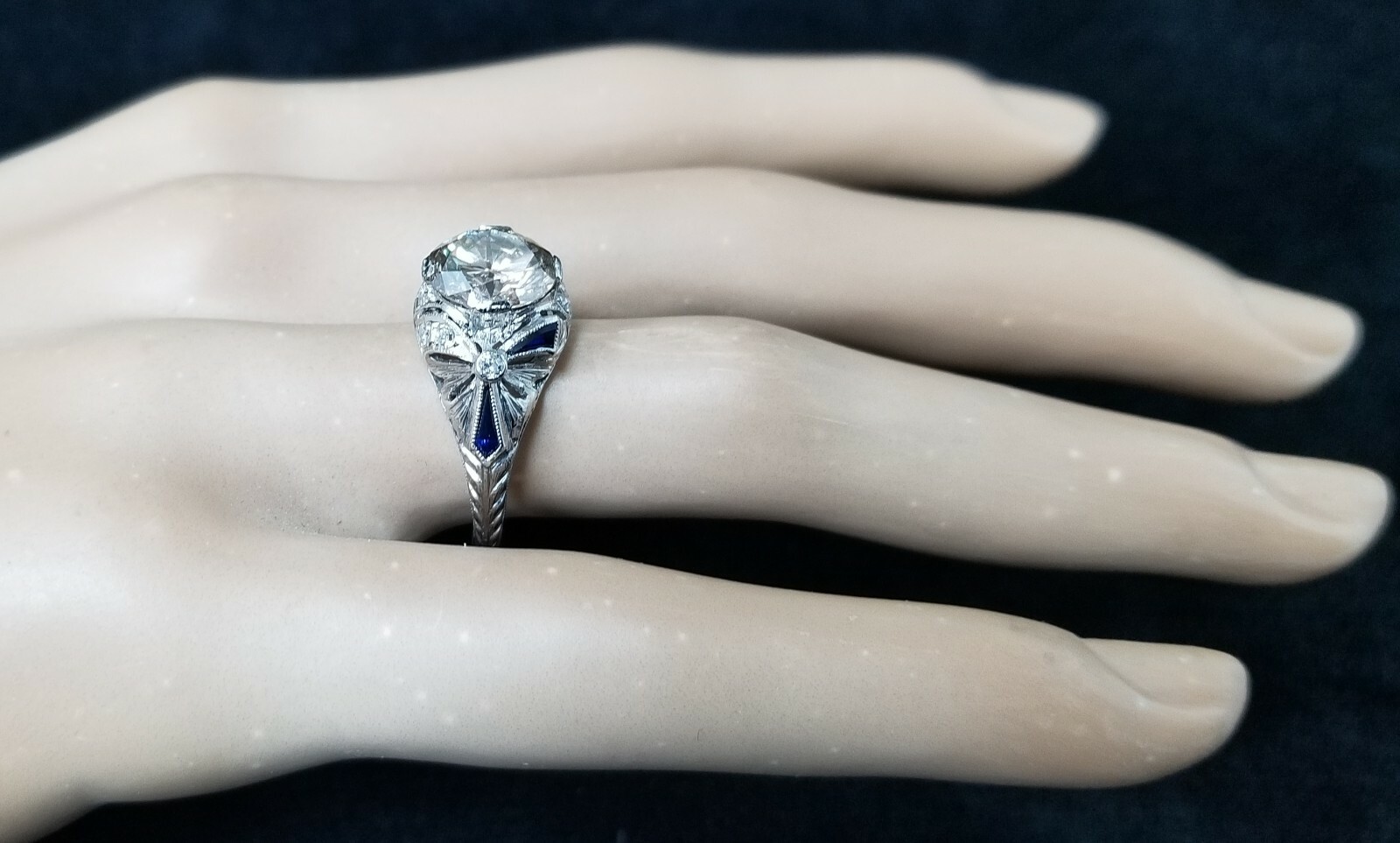 18k White Gold Vintage Filigree Engagement Ring 2.65ct Round Champagne Diamond