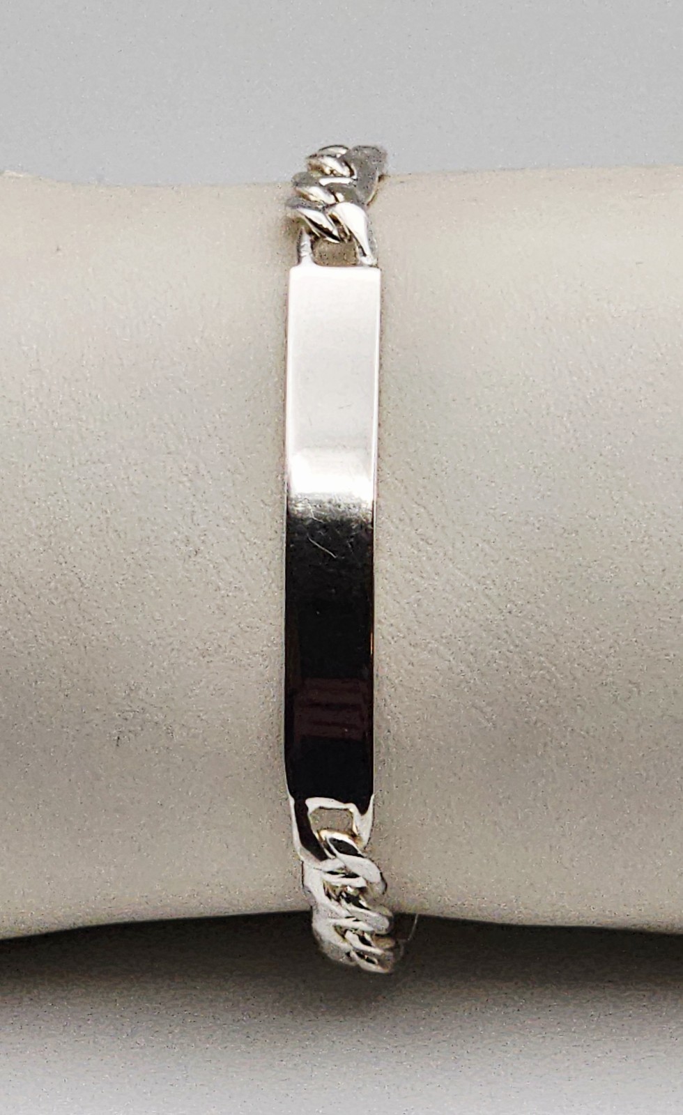Arezzo, Italy Vintage Sterling Silver Mariner Chain ID Bracelet 8.25″