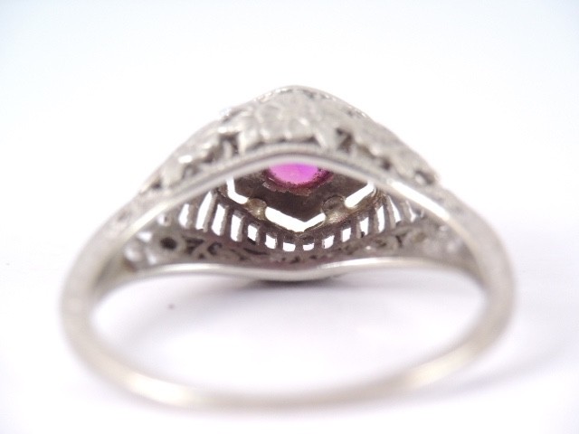 ANTIQUE ART DECO 18K WHITE GOLD FILIGREE LAB RUBY STONE RING sz 5 3/4