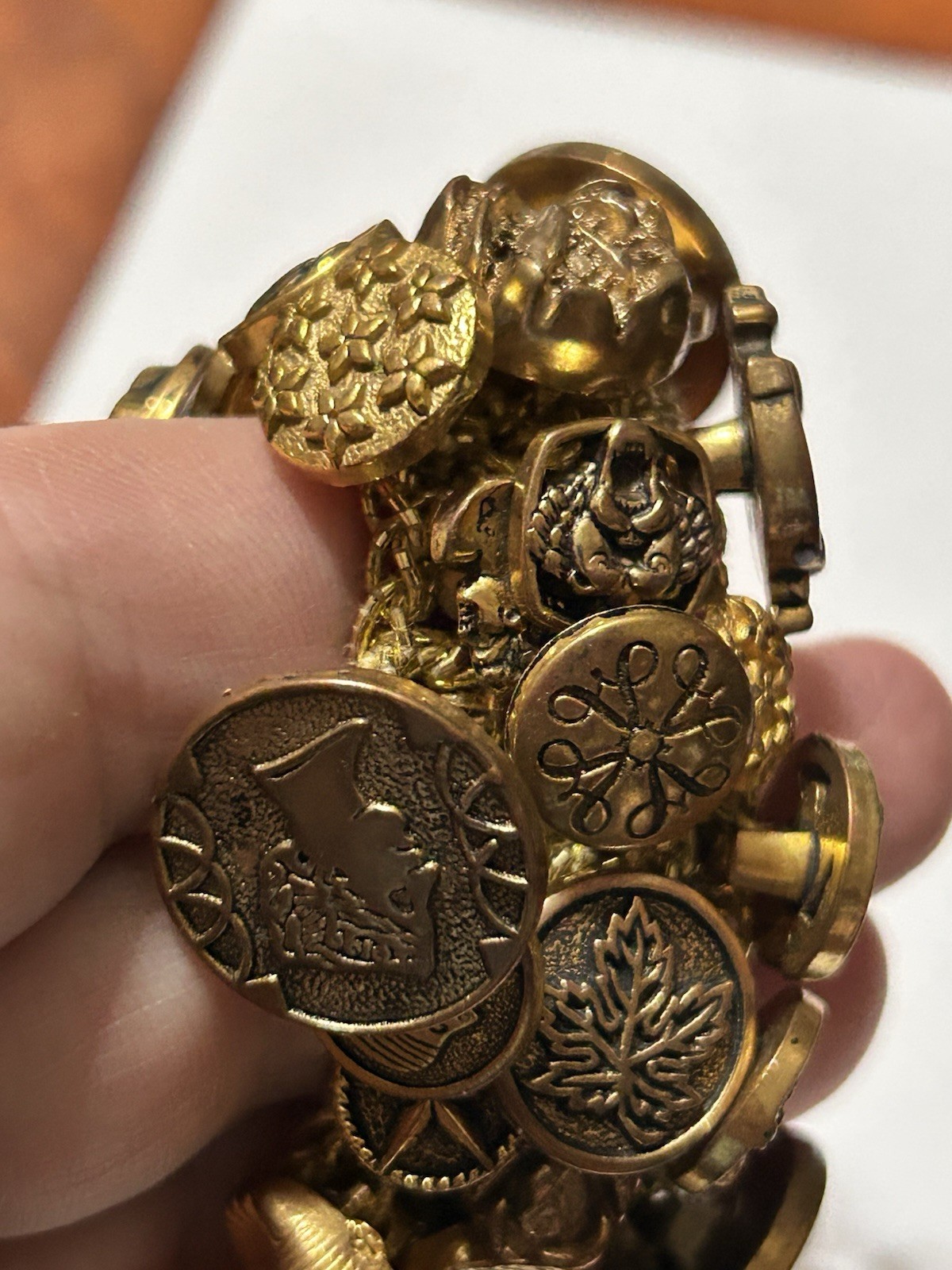 Vintage Mid-Century Buttons Bracelet Stretchy Crochet Gold Tone Victorian Style