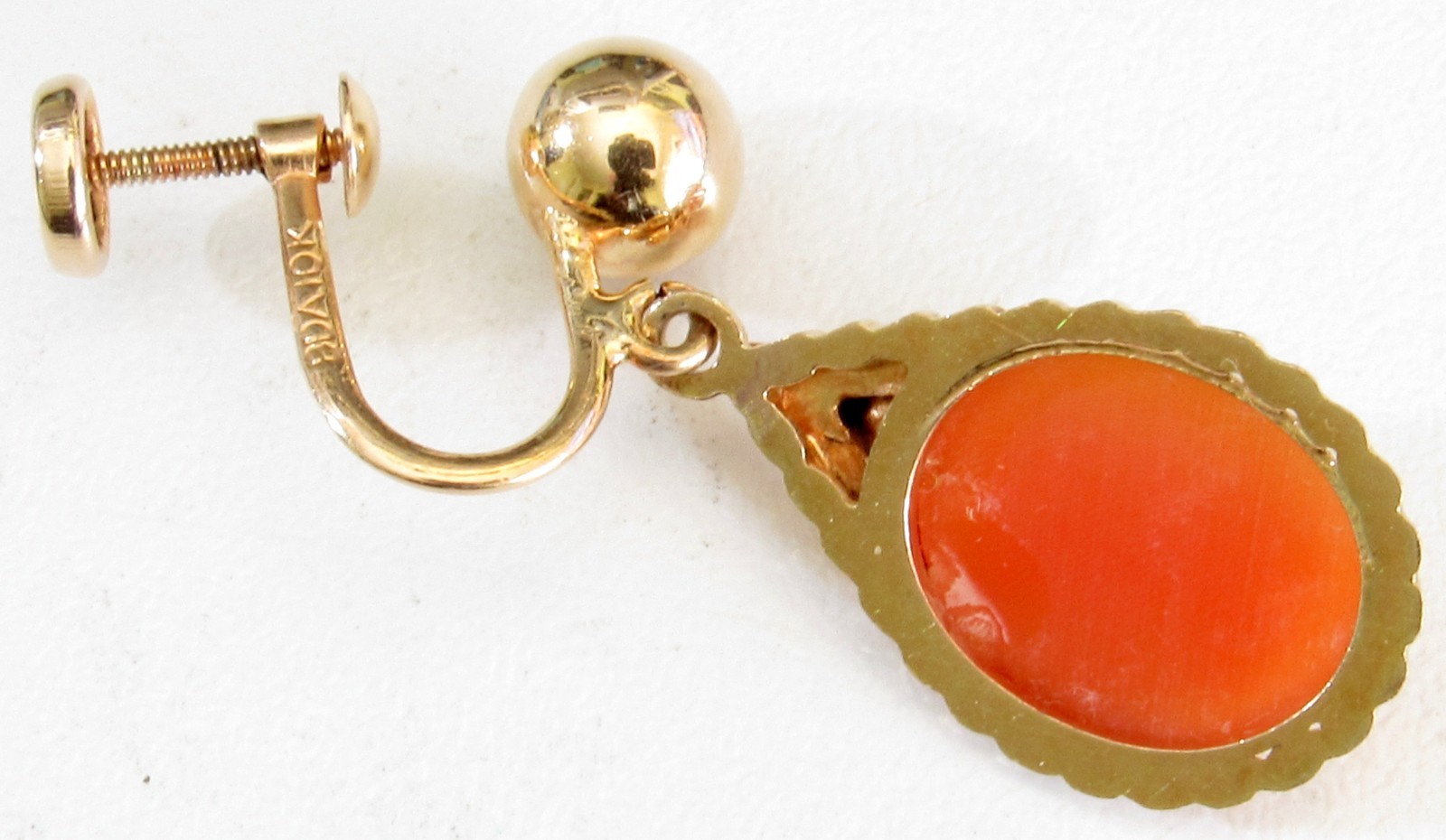 10K Gold – BDA Cameo Tear Drop, Screw Type Earrings – FREE Shipping!