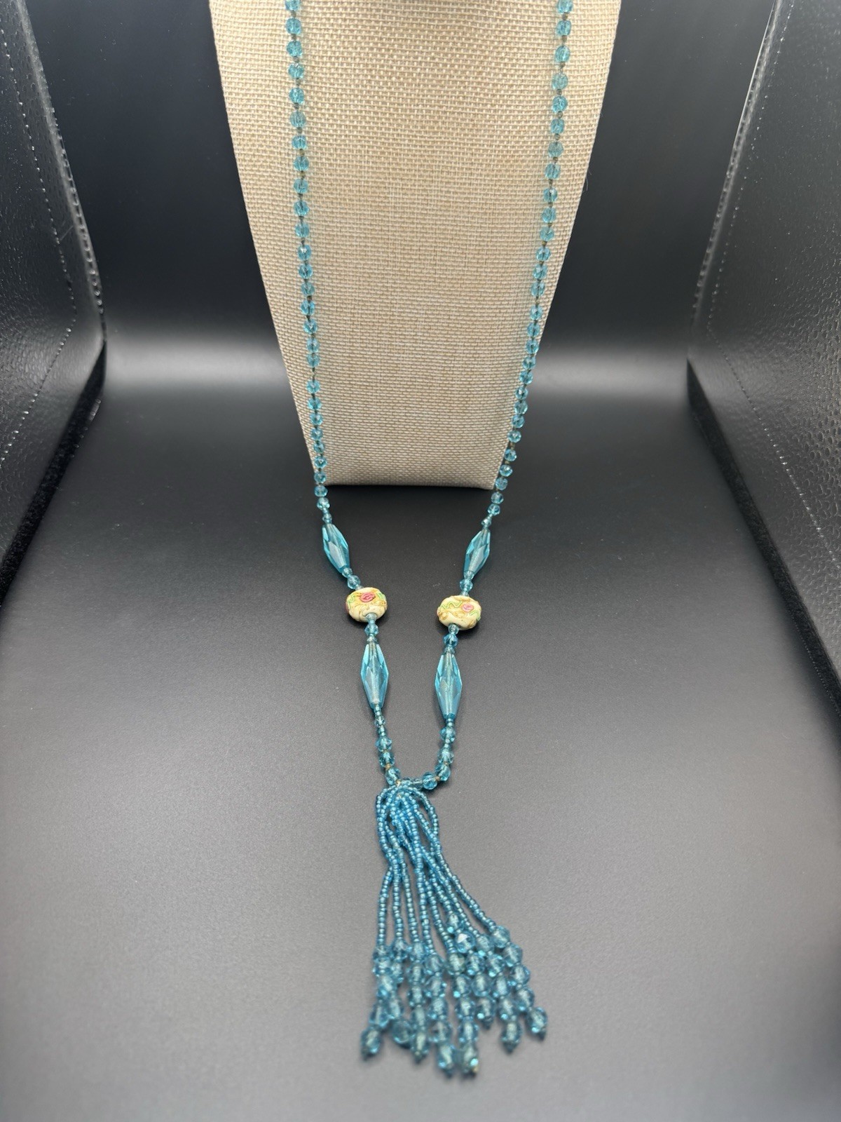 VTG Venetian Glass Wedding Cake & Blue Glass Beads Tassel Hand Knot Necklace 32″