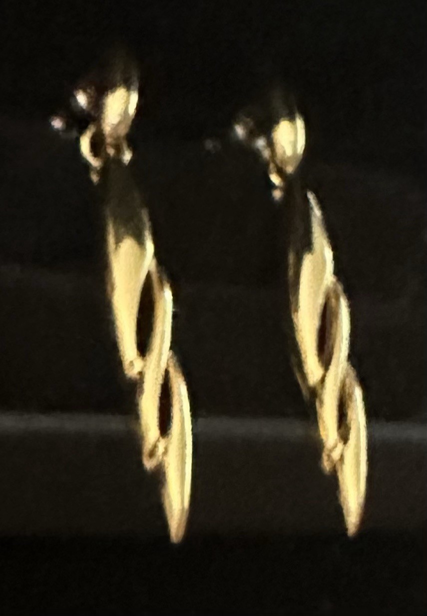 Vintage Gold Tone Spiral Post Dangle Drop Earrings