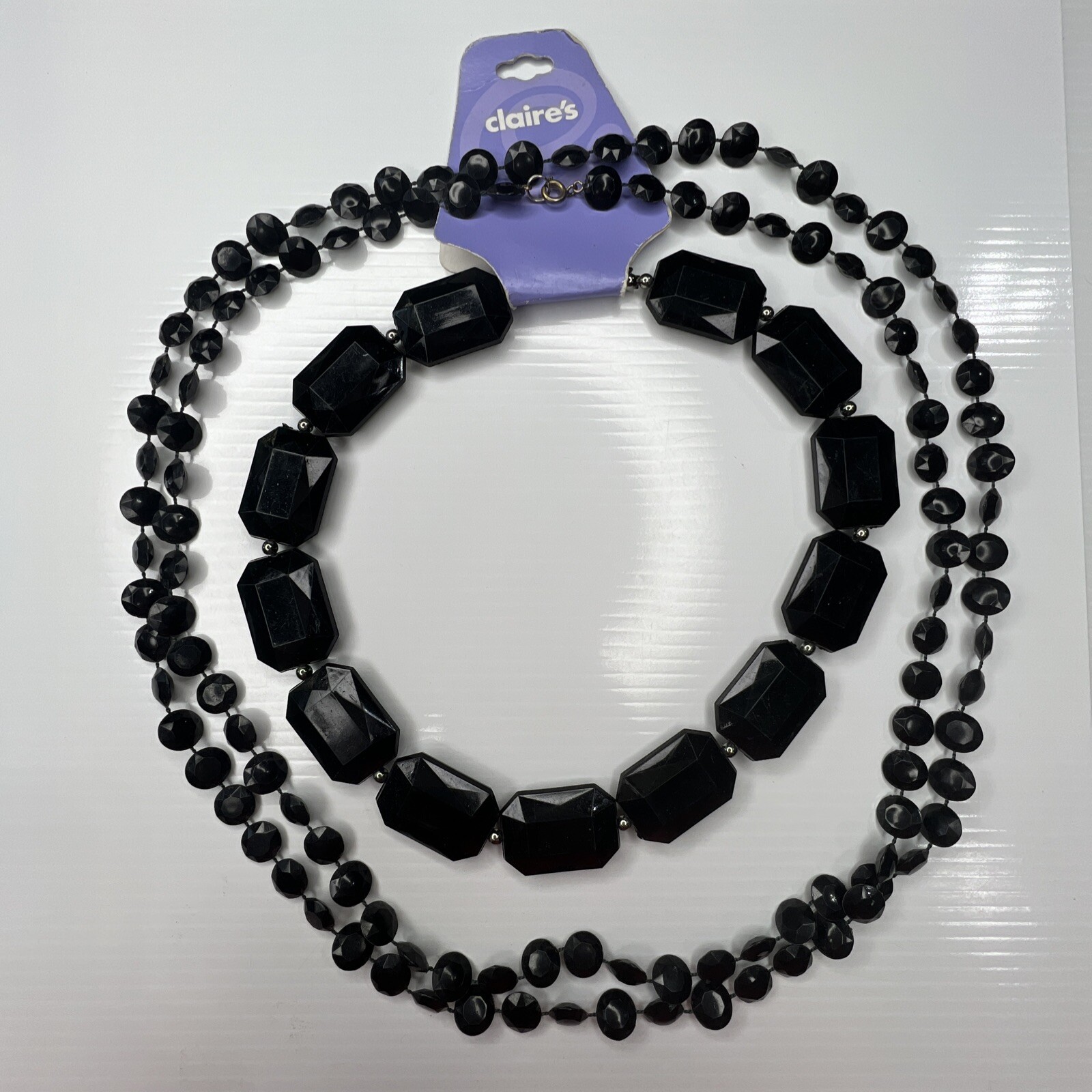 H1 Lot Dark Green Black Resin Lucite Beaded Jewel Shapes 70s Retro Necklaces