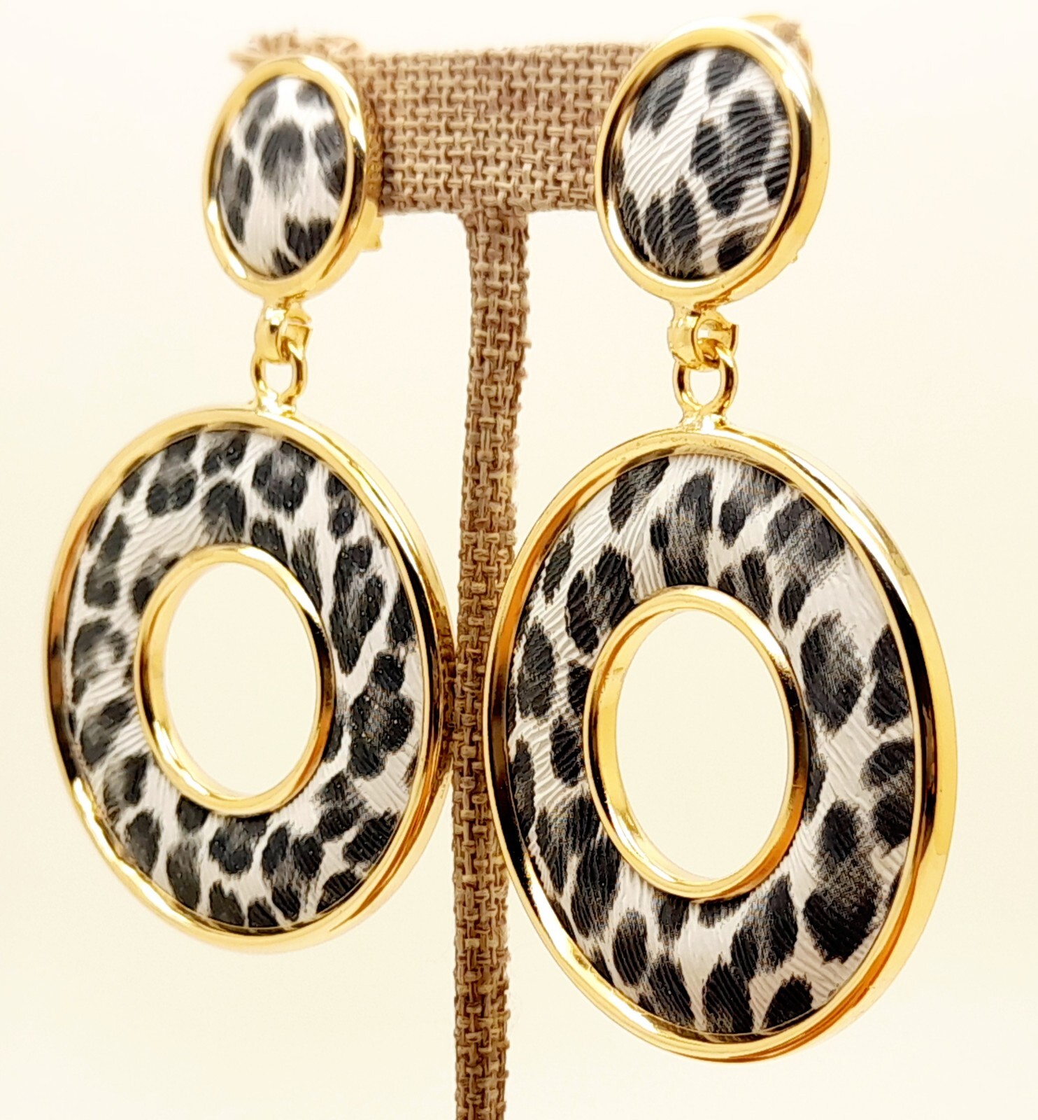 Vintage chunky Leather white & black Earrings Animal Print Leather Clip Earrings