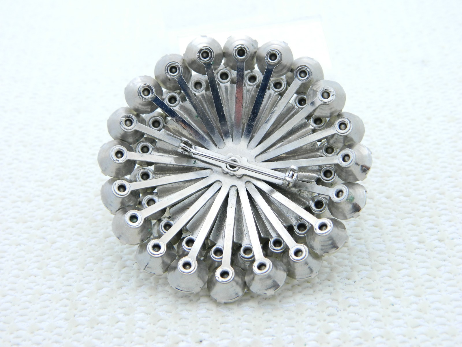 VTG Large Multi-Tier 3D Silver Tone Clear Glass Rhinestone Brooch Pin