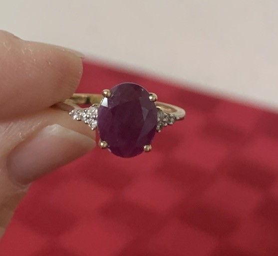Vintage 10K Yellow Gold Red Ruby Diamond Size 8 Ring 2.2g