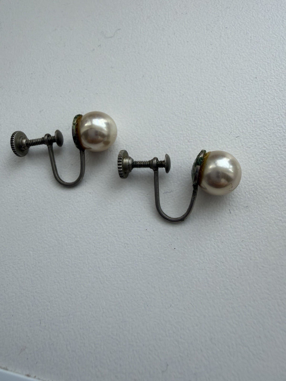 VTG EVCO Pearl Screw Back Earrings Silver Tone MCM Old Money Wedding 50s Retro