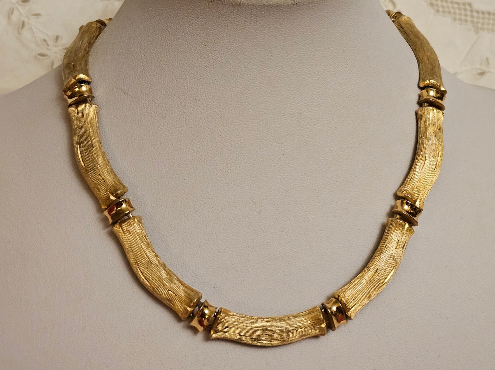 Vintage ORENA PARIS Design France Gold Plated Choker Necklace 1970’s RARE