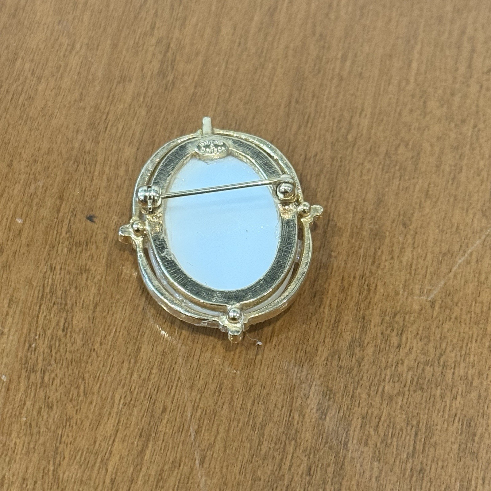 Whiting & Davis Pendant Brooch Pin Ornate White Black Floral Rose Gold Cameo