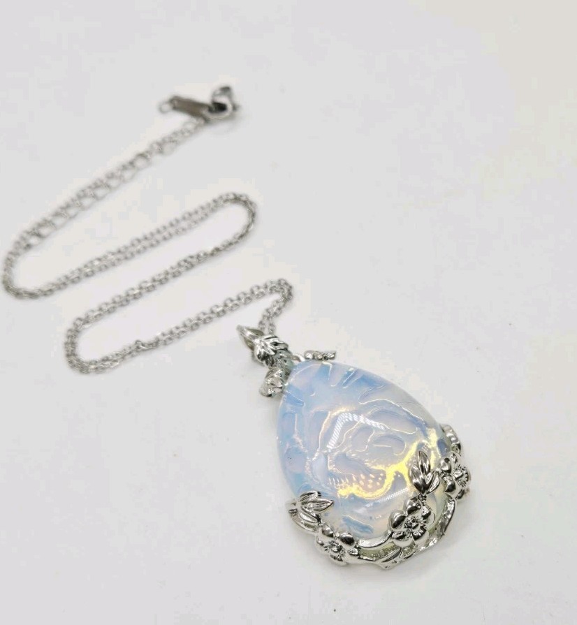Opalite Pendant Necklace Filigree Stainless Steel Silver tone Vintage 17.5 in