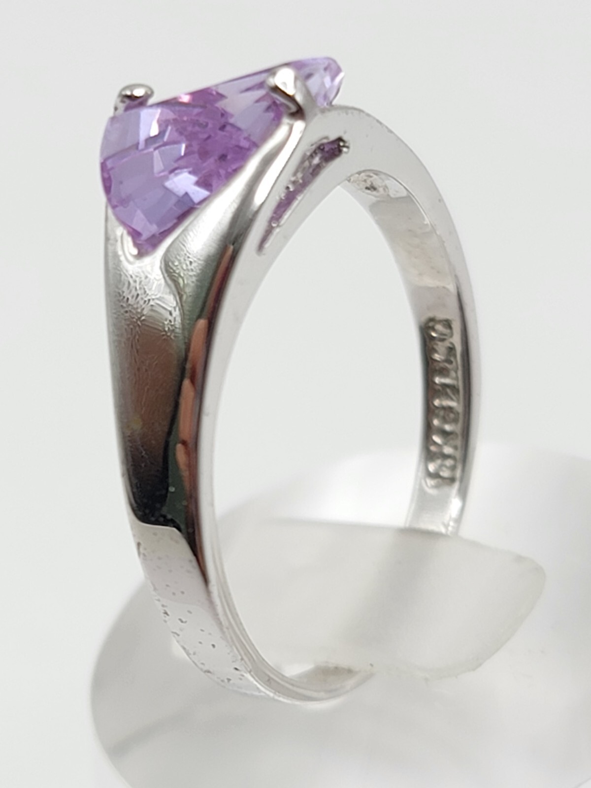 18K Gold Filled Purple Gemstone Ring Modern Statement Silver Tone Band