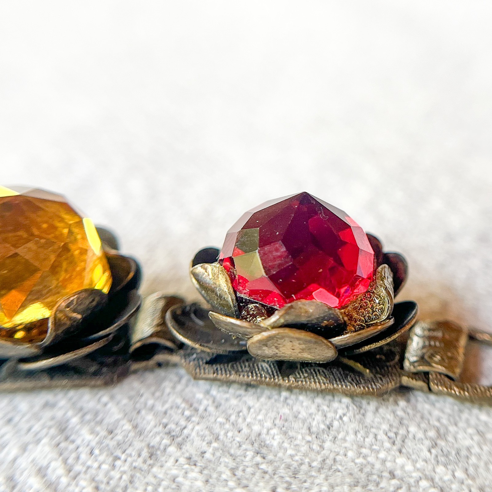 Vintage Art Glass Rainbow Bracelet Faceted Crystal Floral Brass Tone Czech Style