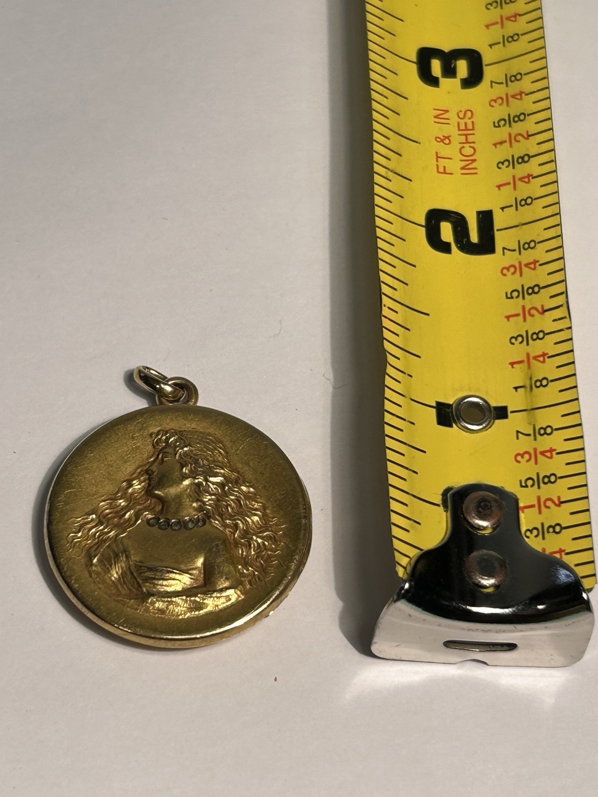 Vintage Art Nouveau Gold Filled Lady Portrait Round Locket Pendant