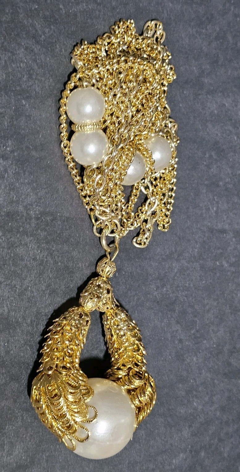 Estate Lot 5 Earth Tone Acrylic Lucite Shell Brass Accent Beaded Necklaces