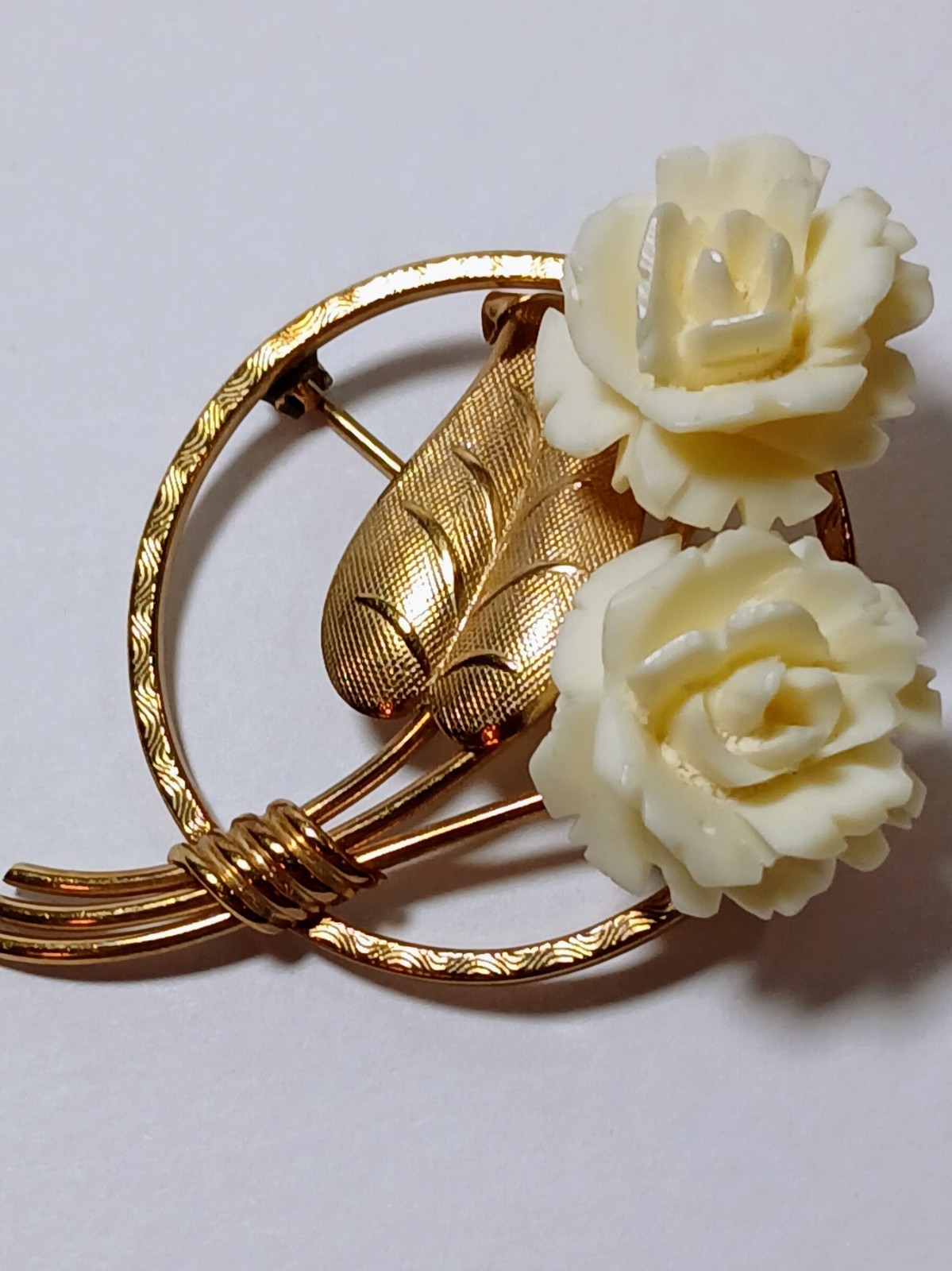 Vintage 1/20 12K Brooch Gold Filled Carved Rose Flower Leaf Pin Signed GF AC