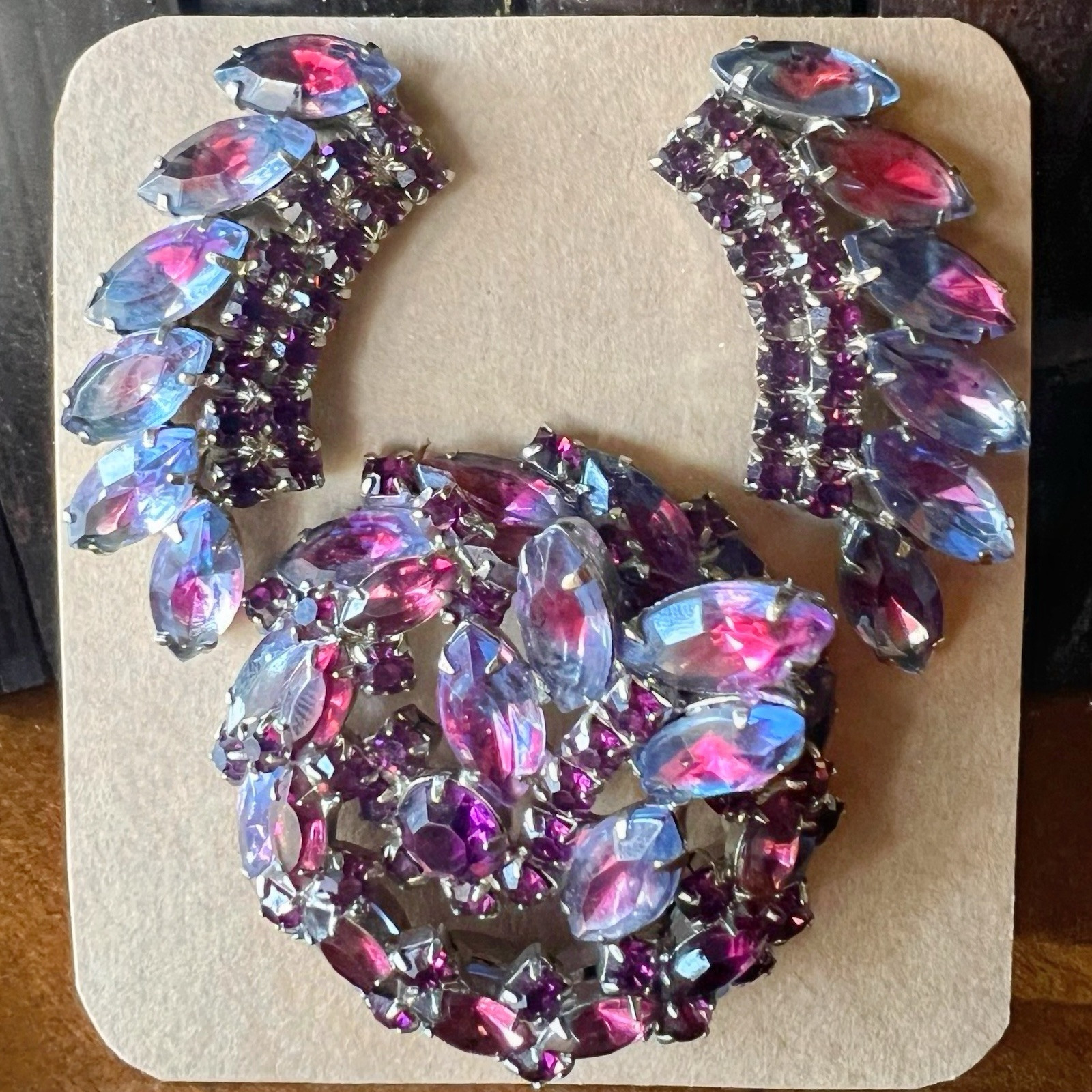 Vintage Dome Purple Violet Blue Givre Rhinestone Brooch Earrings Demi Parure Set
