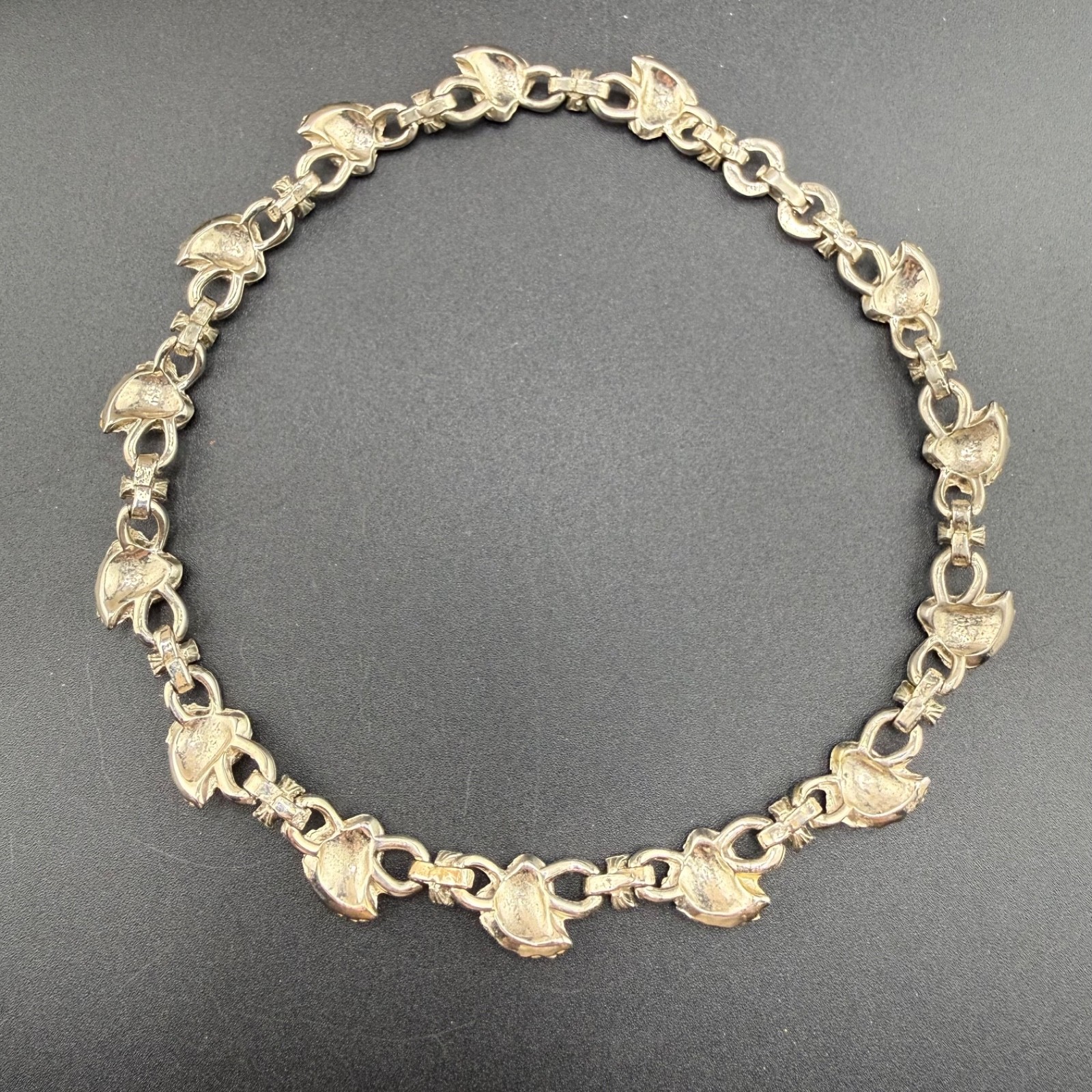 Vintage Rhinestone Necklace Silver Tone Leaf Grapes 15”