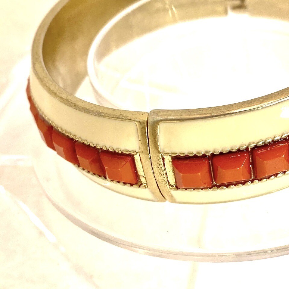 Vtg Gold Tone Hinged Cream Enamel Orange Resin Minimalist Bracelet Bangle Rare B